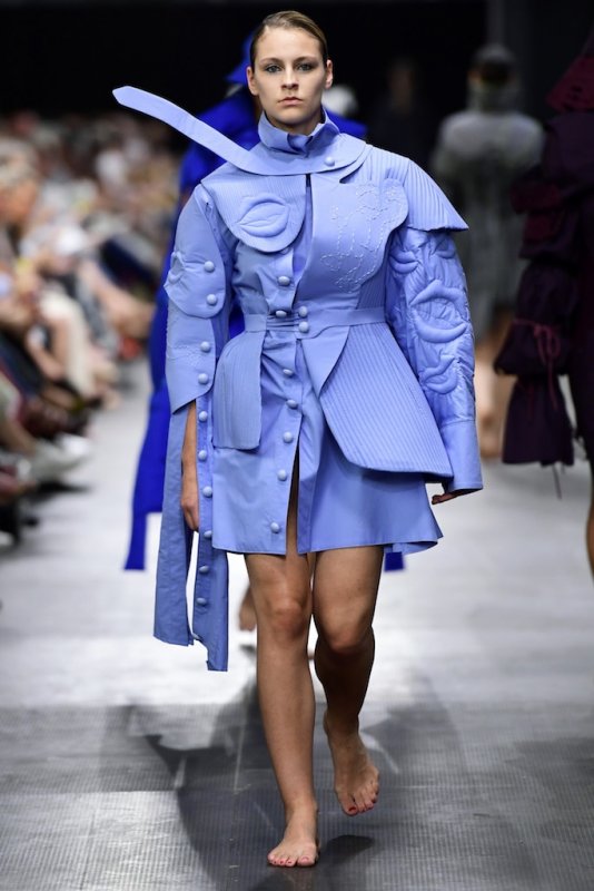 17BA1 / Show Images / Dress – Antwerp Fashion Department