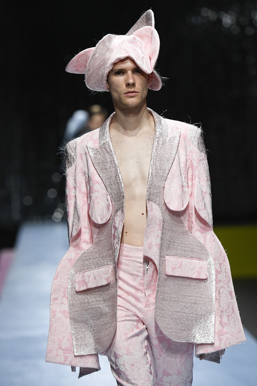 19MA – Show Images – Victor Wang – Antwerp Fashion Department