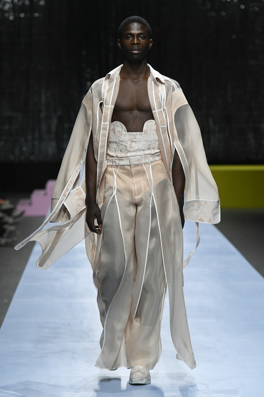 19MA – Show Images – Victor Wang – Antwerp Fashion Department